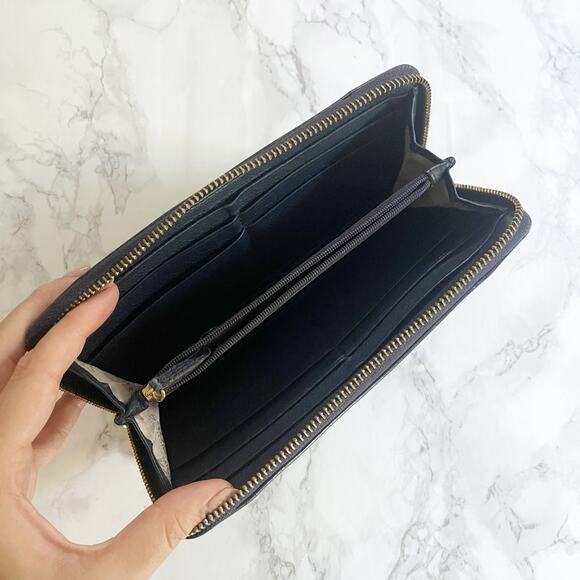 MICHAEL KORS Navy Blue Leather Zip Around Wallet - Picture 4 of 6